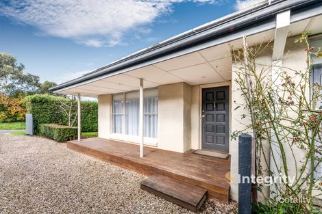 Property photo of 11 Farrell Avenue Yarra Glen VIC 3775