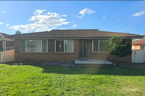 Property photo of 6 Coolatai Crescent Bossley Park NSW 2176