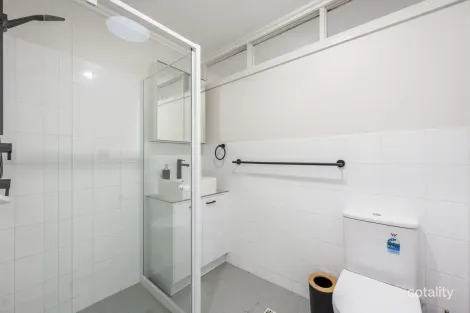 Property photo of 22 Woodcock Crescent Para Hills West SA 5096