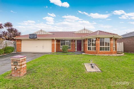 11 Lorikeet Ct, Pakenham, VIC 3810