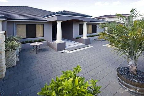 Property photo of 4 Webber Place Dianella WA 6059