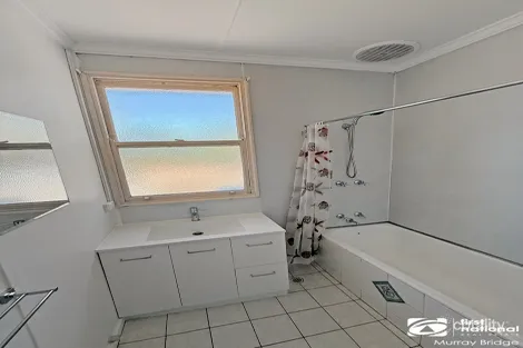 Property photo of 83 Mitchell Avenue Murray Bridge East SA 5253