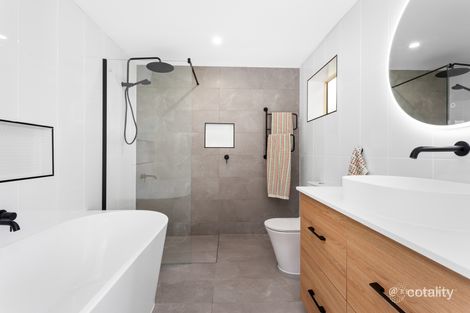 Property photo of 15 Greer Street Meikleville Hill QLD 4703