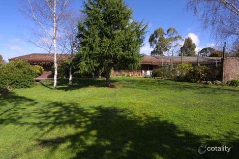 4 Radiata Rd, Gisborne, VIC 3437