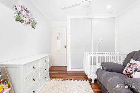 Property photo of 15 Greer Street Meikleville Hill QLD 4703