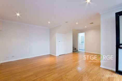 2/25 The Strand, Penshurst, NSW 2222