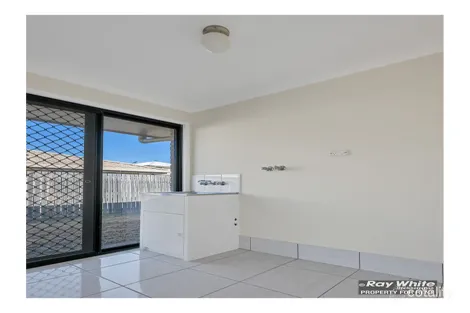 Property photo of 61 Lillypilly Avenue Gracemere QLD 4702