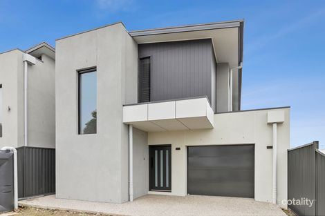 242 Autumn St, Manifold Heights, VIC 3218