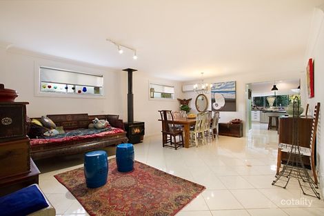 Property photo of 87 Robert Street Labrador QLD 4215
