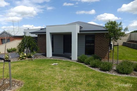 5 Delzoppo Way, Neerim South, VIC 3831