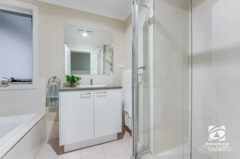 Property photo of 20 Paxton Street Gledswood Hills NSW 2557