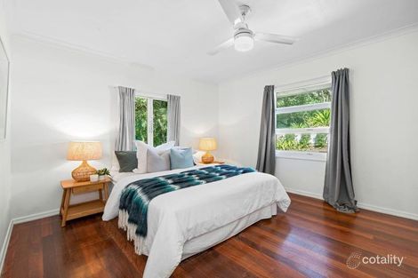 Property photo of 11 Mackay Terrace Bardon QLD 4065