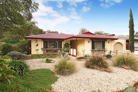 8 Tolley Cl, Paralowie, SA 5108