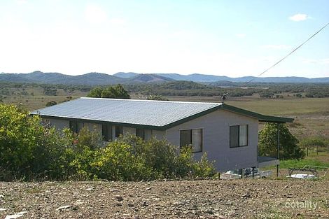 9 Gap St, Emu Park, QLD 4710