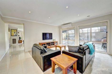 Property photo of 9 Osborne Court Miners Rest VIC 3352