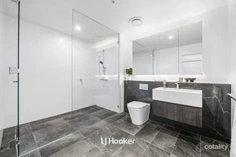 Property photo of 1810/500 Pacific Highway St Leonards NSW 2065