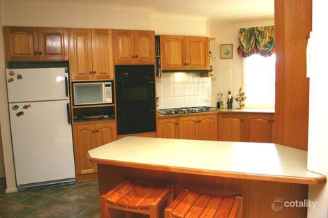 Property photo of 11 Camphor Close Lysterfield VIC 3156