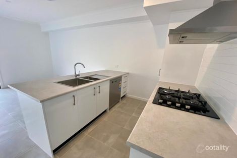 Property photo of 8/2 Bertie Street Manor Lakes VIC 3024