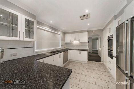 Property photo of 6 Naoli Place St Clair NSW 2759