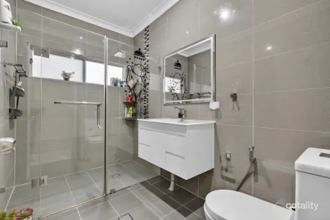 Property photo of 30 Fowler Road Merrylands NSW 2160