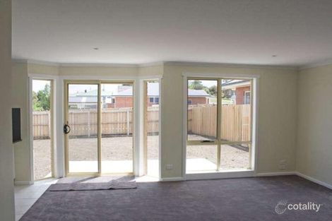 Property photo of 2/129 Alanvale Road Newnham TAS 7248