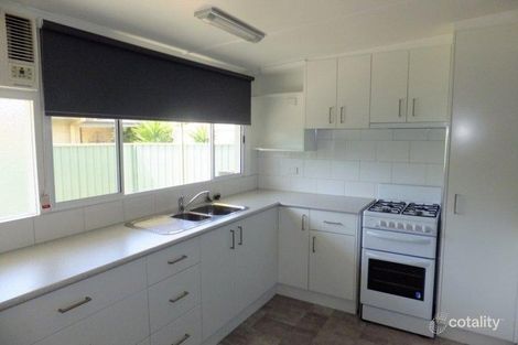 400 Parnall St, Lavington, NSW 2641