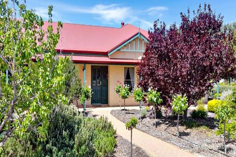 Property photo of 14 Keith Payne Court Loxton SA 5333