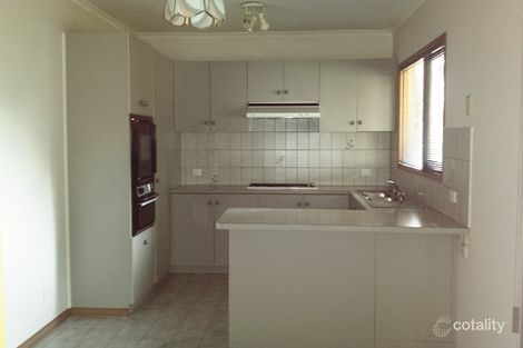 Property photo of 33 Spruce Drive Rowville VIC 3178