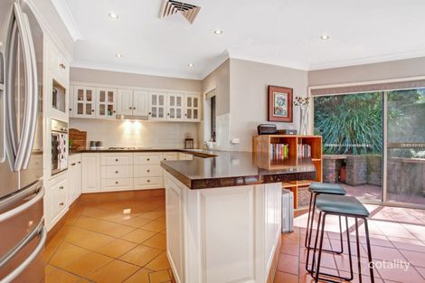 Property photo of 27 Grovelake Close Eleebana NSW 2282