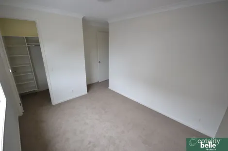 Property photo of 16 Llewellyn Street Kangaroo Point QLD 4169