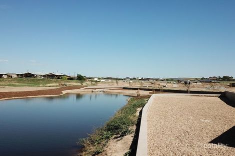 Property photo of 2 Quiberon Way Goulburn NSW 2580