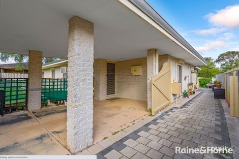 Property photo of 58 Grovelands Drive Camillo WA 6111