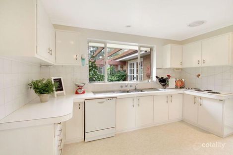 Property photo of 4 Bavin Street Curtin ACT 2605