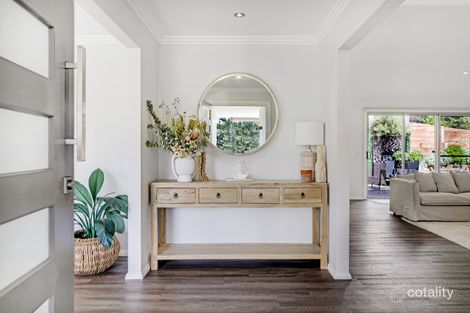 Property photo of 18 Hillside Road Avoca Beach NSW 2251