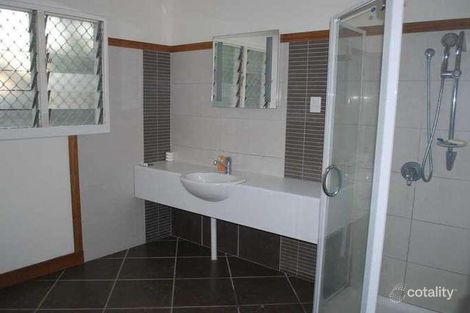 Property photo of 10 Esk Street Rowes Bay QLD 4810