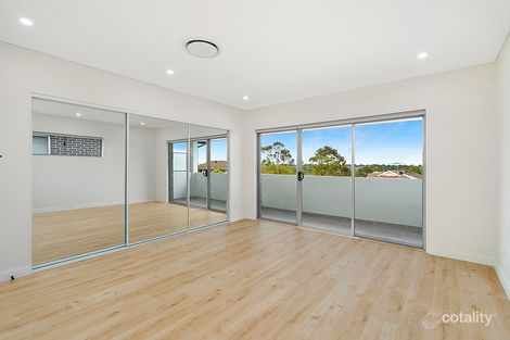 Property photo of 70 Chamberlain Road Padstow NSW 2211