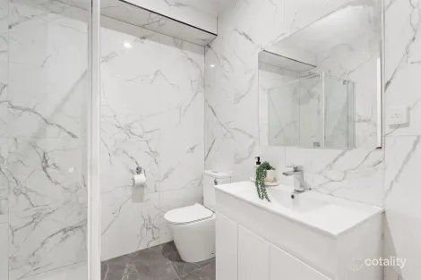 Property photo of 14 Wattlebird Street Roxburgh Park VIC 3064