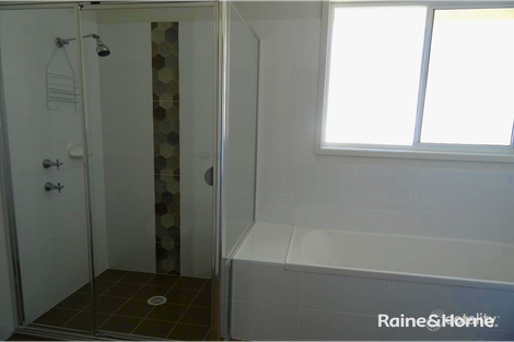 Property photo of 4 Fairwater Drive Gwandalan NSW 2259