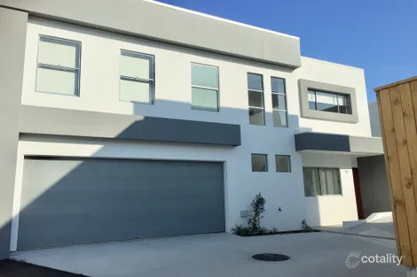 16/20 Careel Cl, Helensvale, QLD 4212