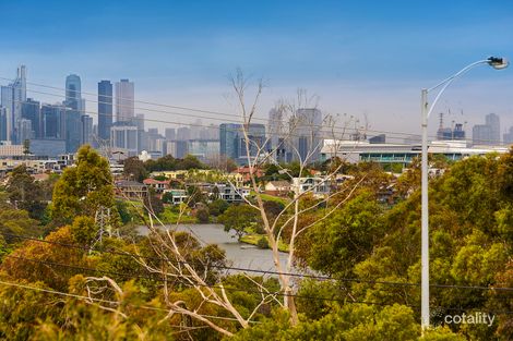 Property photo of 25/2 Horizon Drive Maribyrnong VIC 3032