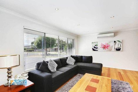 Property photo of 11 Wyville Court Huntingdale WA 6110