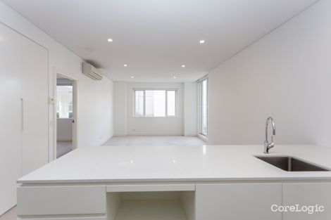Property photo of 201/17 Woodlands Avenue Breakfast Point NSW 2137