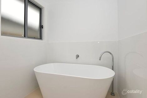 Property photo of 126 Ridgevale Boulevard Holmview QLD 4207