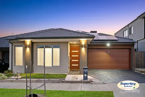 Property photo of 6 Silano Avenue Tarneit VIC 3029