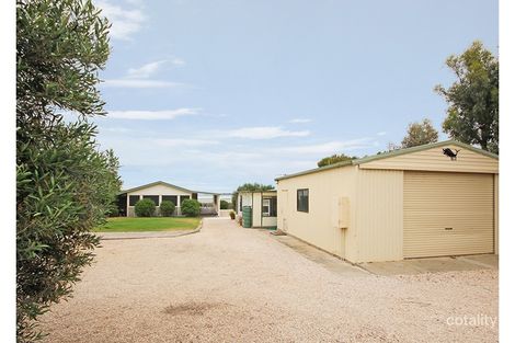 Property photo of 118 Beach Road Coobowie SA 5583