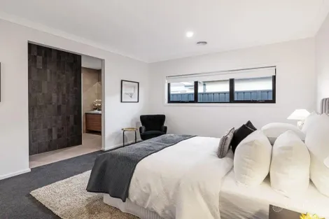 Property photo of 33 Woodbridge Street Killara VIC 3691