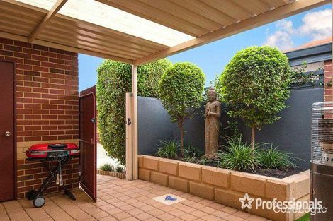 Property photo of 2/69 Golf View Street Yokine WA 6060