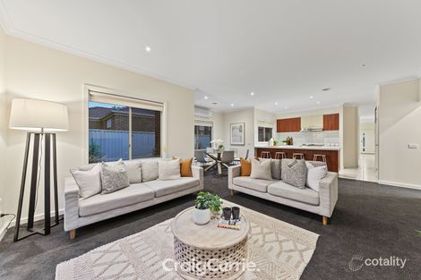 Property photo of 3 Sassafras Close Pakenham VIC 3810