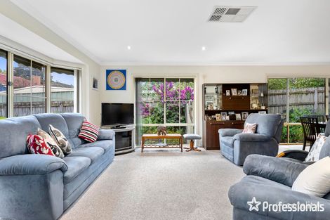 Property photo of 28A Longfellow Avenue Mooroolbark VIC 3138
