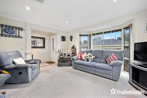 Property photo of 28A Longfellow Avenue Mooroolbark VIC 3138